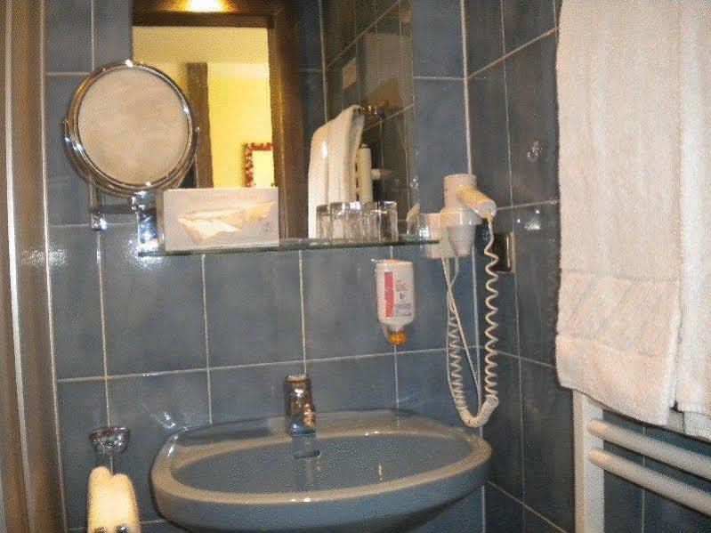 Landhotel Rosentaler Hof 상트제이콥임로센탈 외부 사진
